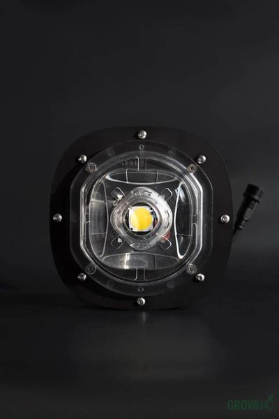 LED лампа Heleonic з водяним охолодженням