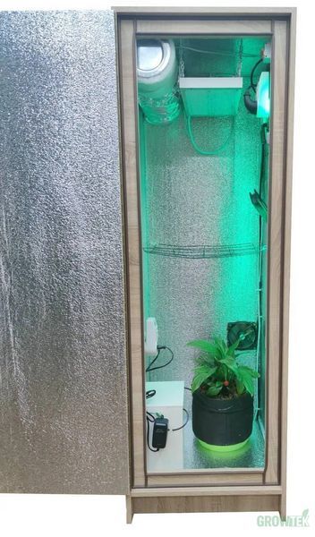 Гроубокс Quantum Board 120W с автополивом &mdash; стелс